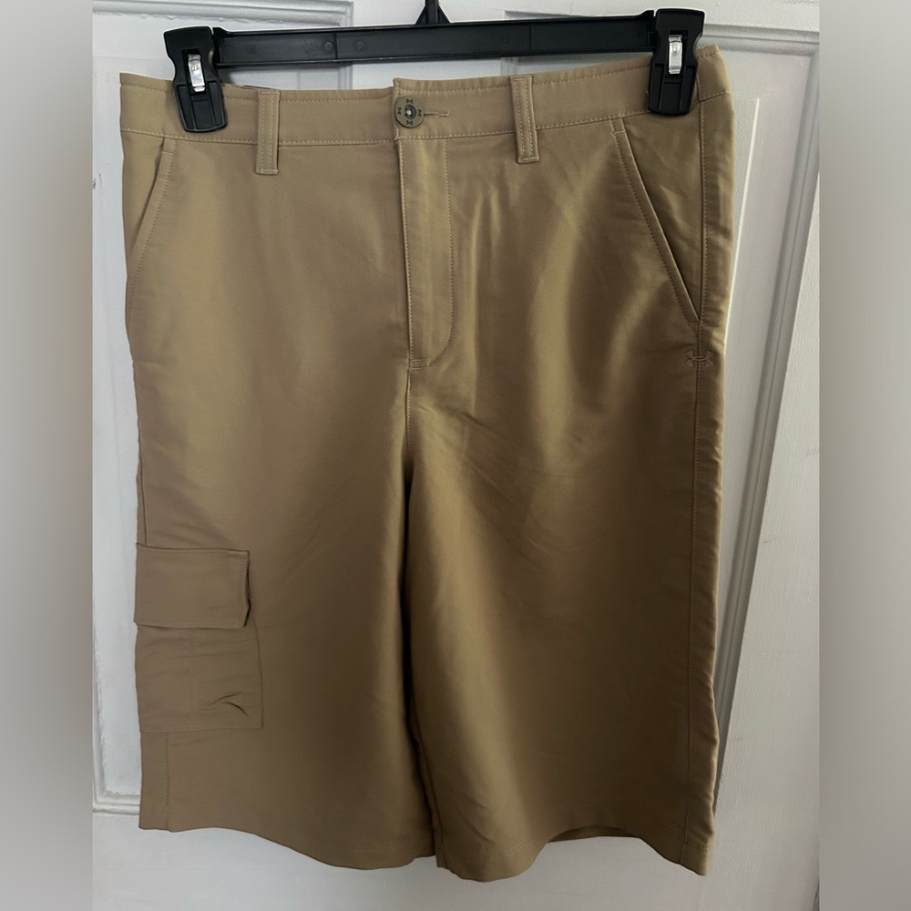 NWT Under Armour YXL Shorts